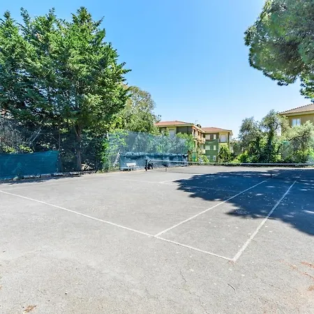 Appartement Comodo A 5 Minuti Dal Mare Con Possibilità Di Posto Auto *