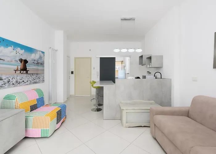 Comodo A 5 Minuti Dal Mare Con Possibilità Di Posto Auto Appartement